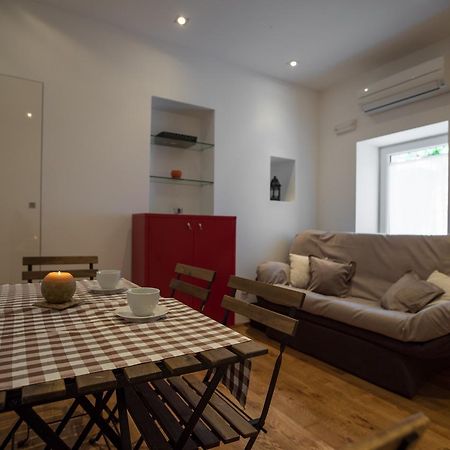 Seven Hills Duplex Eco-Cottage コトル エクステリア 写真